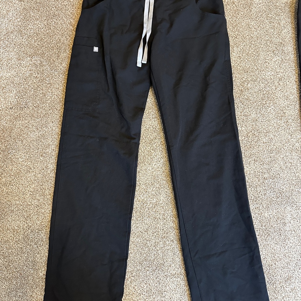 Woman’s Kade Cargo Scrub Trousers size small tall